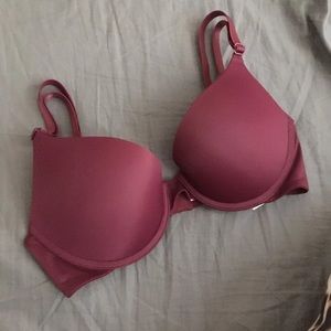 New 32b VS PINK push up